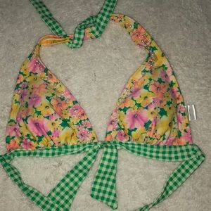 Swimsuit top with flowers